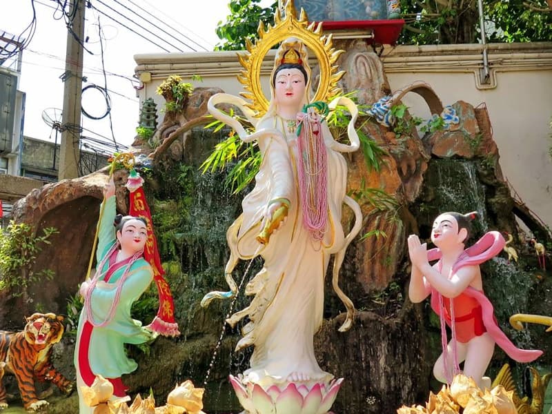 จุดไหว้เจ้าแม่กวนอิม