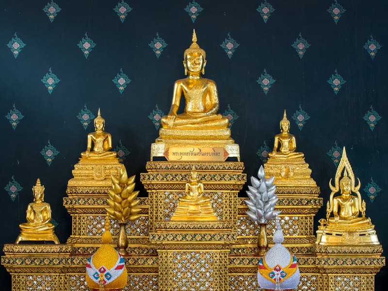 พระบรมสารีริกธาตุ และพระอรหันตธาตุ