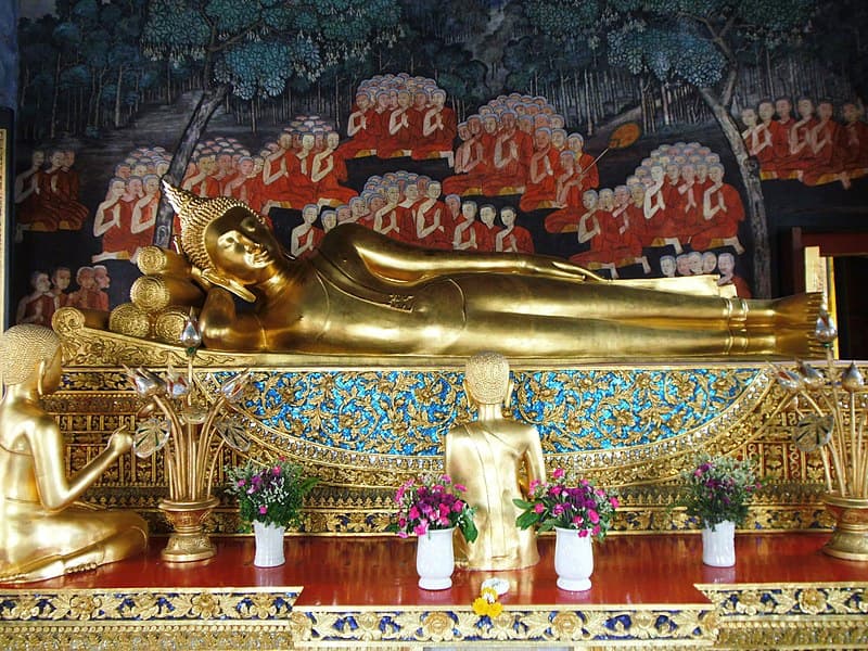 พระไสยา วัดบวรฯ พระนอนอายุ 600 กว่าปี