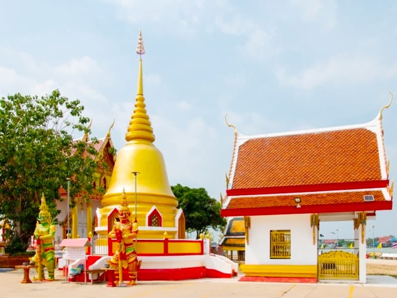 ไหว้พระ วัดไก่เตี้ย ปทุมธานี ขอพรค้าขาย