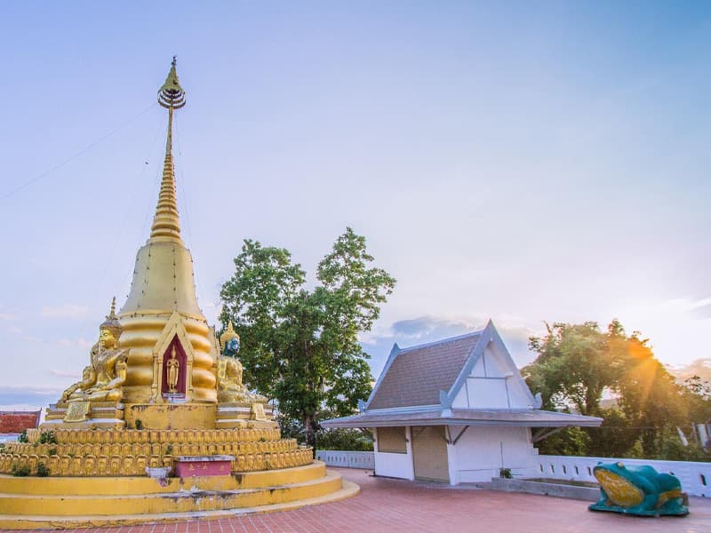 วัดเขากบ นครสวรรค์