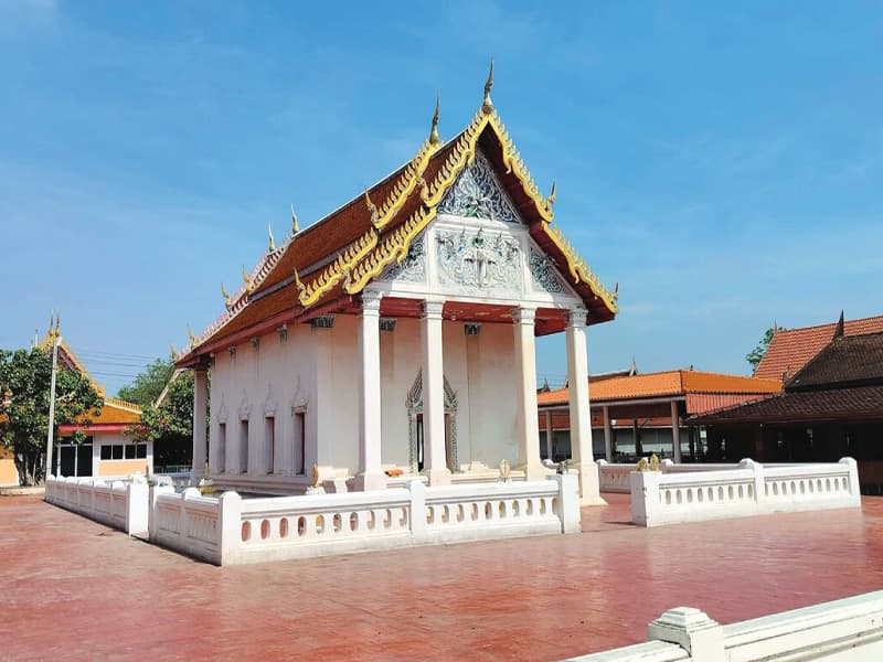 พระอุโบสถวัดหนองโพ