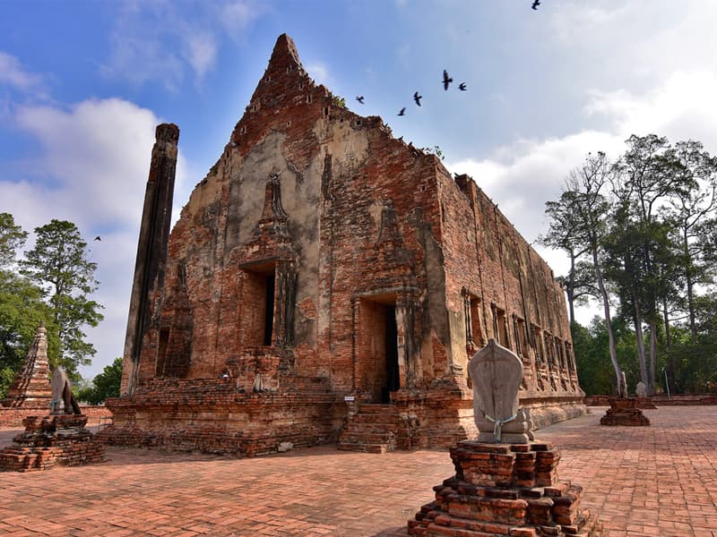 วัดโพธิ์ประทับช้าง