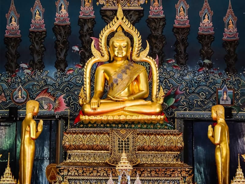 หลวงพ่อเพชร วัดท่าหลวง