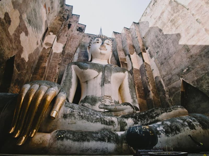 พระอจนะ วัดศรีชุม