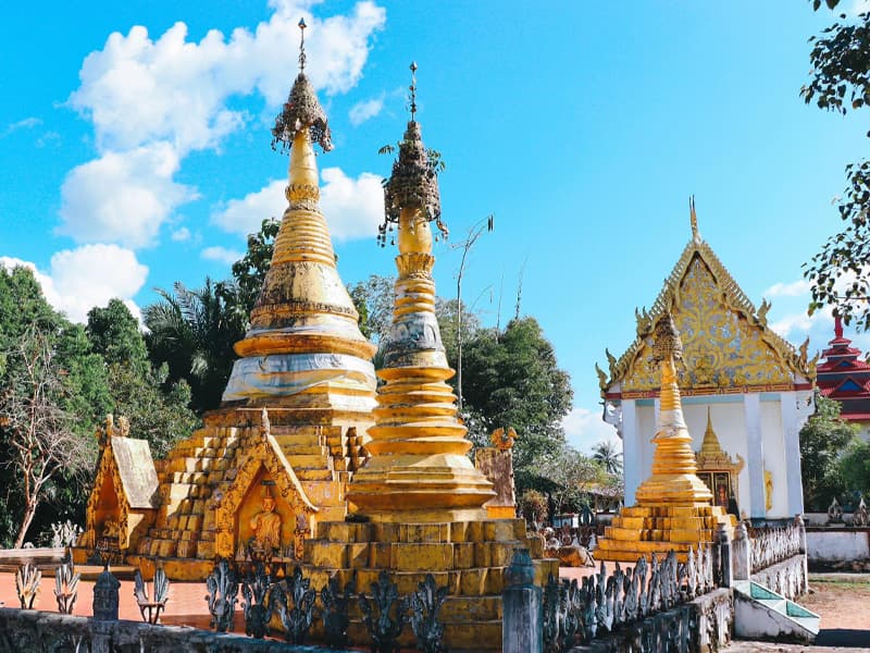 บรรยากาศภายในวัดสมเด็จ