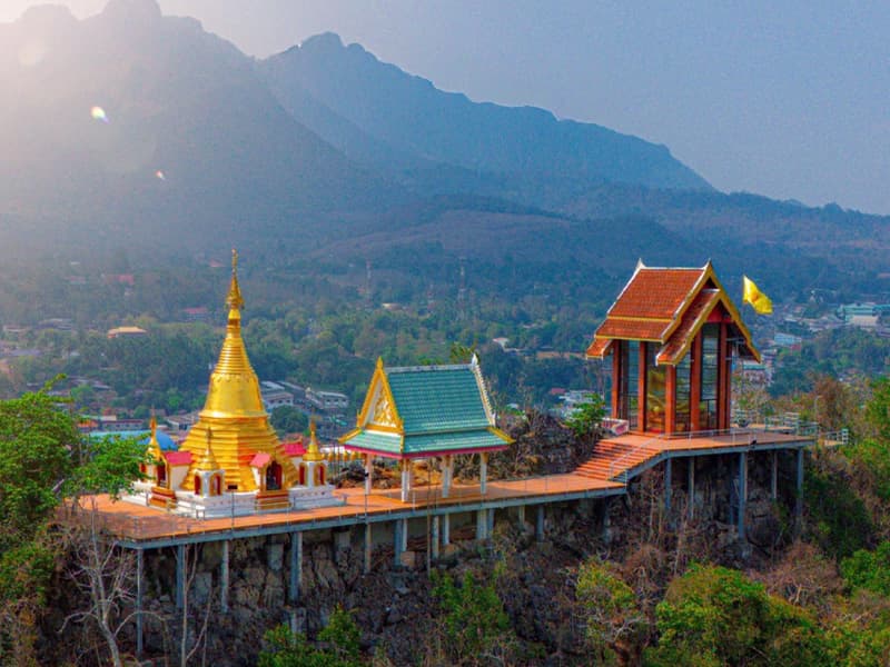 วัดท่าขนุน จังหวัดกาญจนบุรี