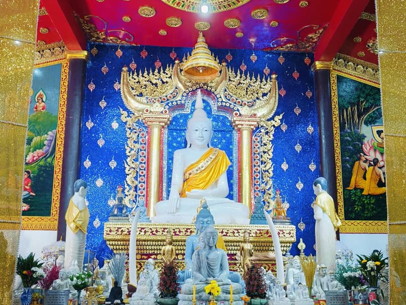 วิหารพระพุทธรูปหินอ่อน