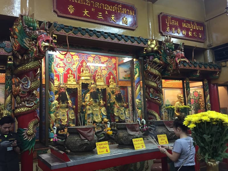 ศาลเจ้าพ่อเขาตกองค์ที่3 วัดหัวลำโพง